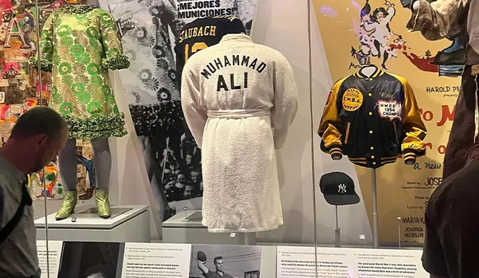 Combo: National Archives + Museum of American History Tour - Image 6